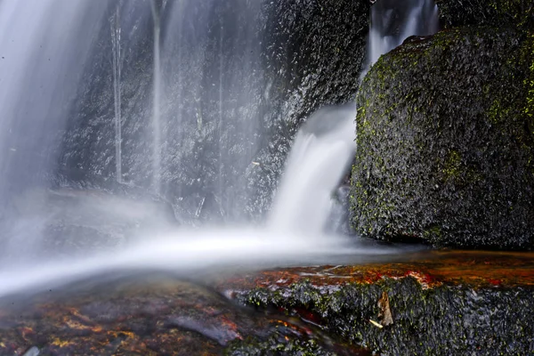Vacker Natur Med Vattenfall Berget — Stockfoto
