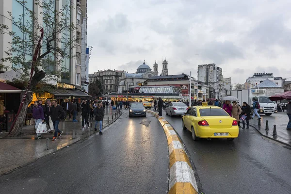 People Taksim Square Istanbul Turkey December 2017 — Stock Photo, Image