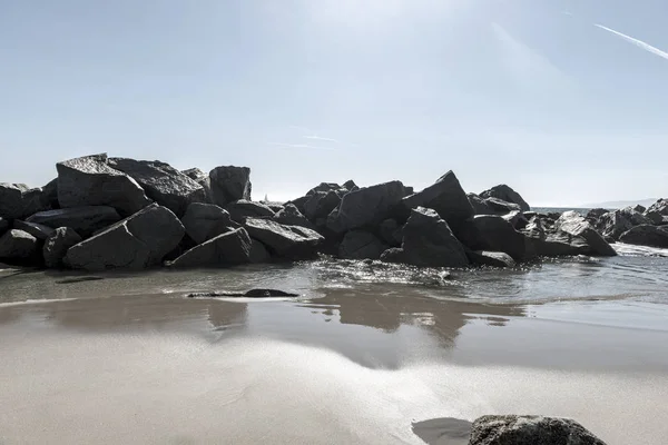 Stenen Het Strand Santa Monica Californië Lange Blootstelling Schieten — Stockfoto