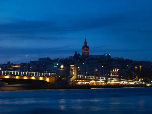 Galatská Věž Pohled Istanbul Bosphorus — Stock fotografie