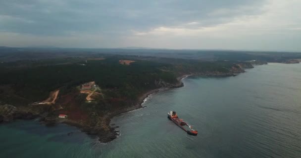 Luchtfoto Van Verlaten Gezonken Schip Istanbul Zee — Stockvideo
