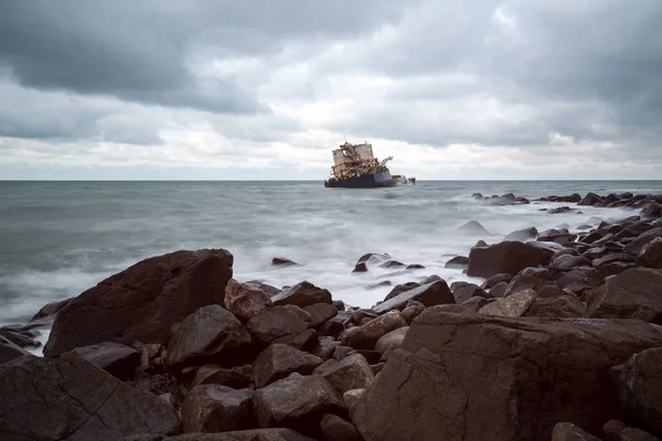 Potopená Loď Bouřlivý Den Istanbulu Černé Moře — Stock fotografie