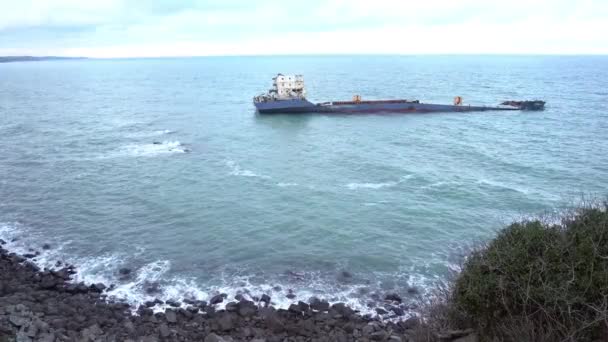 Seascape Sunken Ship Istanbul — Stok video