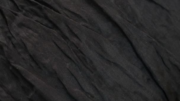 Fondo negro vacío con textura de arruga giratoria — Vídeos de Stock