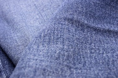 Bu mavi kot pantolonun fotoğrafı.