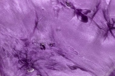 Bu Mor Holografik bir arkaplanın fotoğrafı.