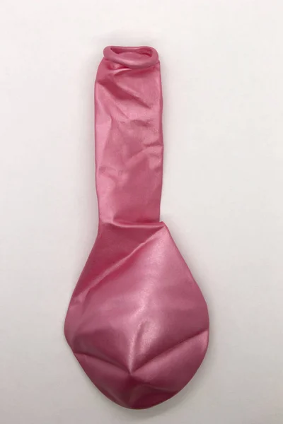 Questa Una Fotografia Palloncino Rosa Metallico Isolato Uno Sfondo Bianco — Foto Stock