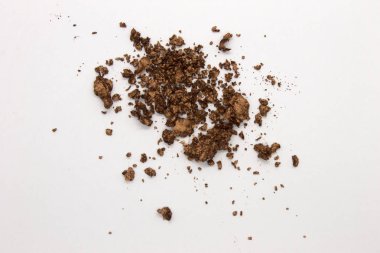 Bu Metalik Bronz Toz Göz fotografı. Beyaz bir arka planda izole edilmiş. 