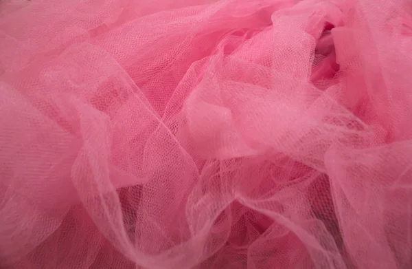 Bu Pembe Tulle Tutu 'nun yakın plan fotoğrafı.