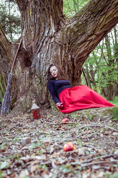 Misztikus boszorkány nő — Stock Fotó