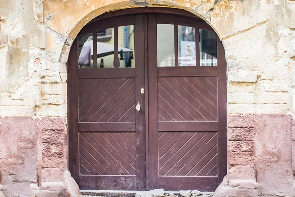 Vieille porte en bois — Photo