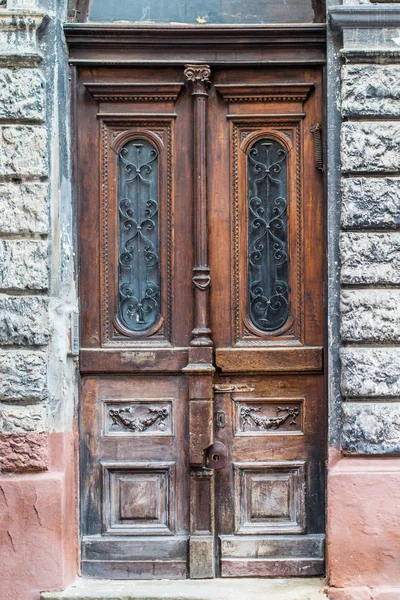 Vieille porte en bois — Photo