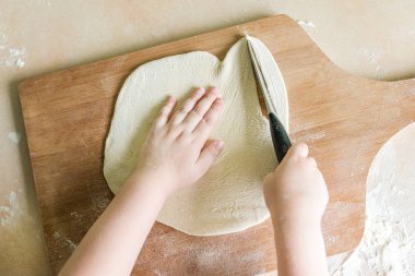 Çocuk el ham kesme hamur rulo