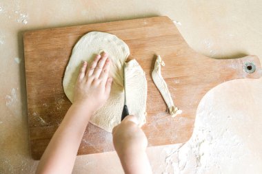 Çocuk el ham kesme hamur rulo