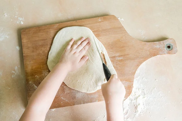 Çocuk el ham kesme hamur rulo