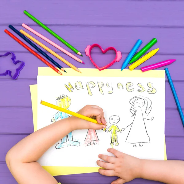 Çocuk Aile taslağını boyalar