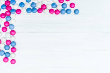 Renkli nane şekerleri çerçevesinden