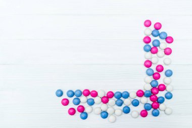 Renkli nane şekerleri çerçevesinden