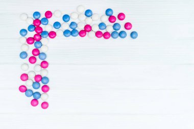 Renkli nane şekerleri çerçevesinden