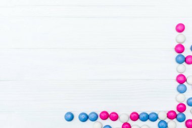 Renkli nane şekerleri çerçevesinden