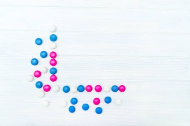 Renkli nane şekerleri çerçevesinden