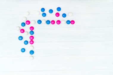 Renkli nane şekerleri çerçevesinden