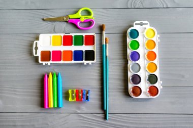 öğrenci ve ofis aksesuarları