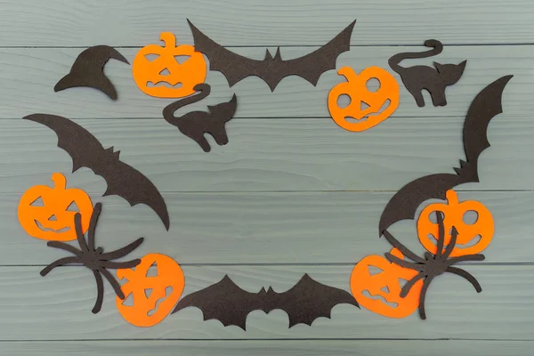 Cadılar Bayramı tatil arka plan çerçevesinde yaptı