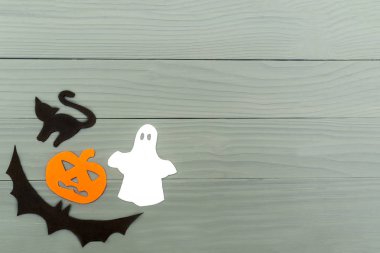 Halloween kağıt siluetleri alt sol köşe çerçeve