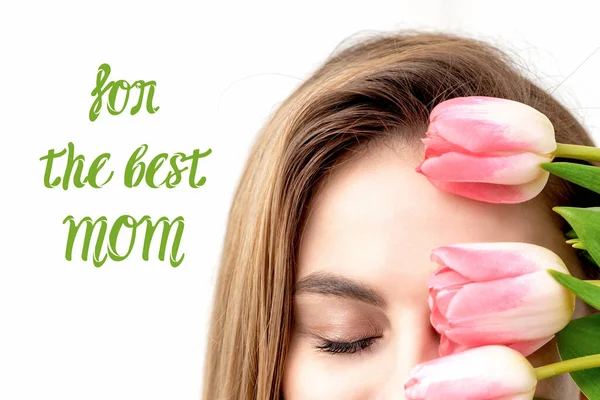 Best Mom Green Text Half Face Young Woman Spring Pink — 스톡 사진