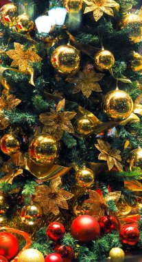 Noel ağacı, bulanık, Noel dekore edilmiş, mevsimlik ışıklar arka planda closeup Noel top