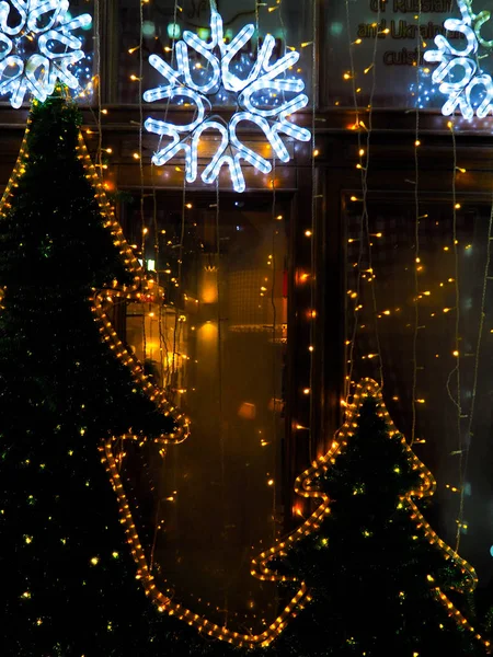 Kerstmis decoratie achtergrond, abstracte achtergrond van kerstverlichting, bokeh achtergrond — Stockfoto