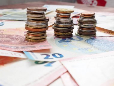 Uluslararası para birimleri, para iş için arka plan