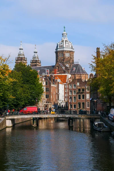 La vue sur la vieille ville d'Amsterdam, Pays-Bas — Photo