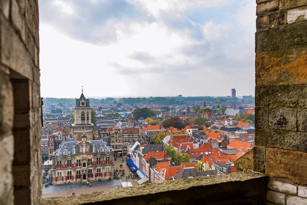 A vista da catedral gótica em Delft Imagens Royalty-Free