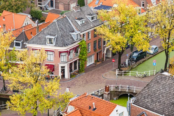 De luchtfoto van de binnenstad van Delft — Stockfoto