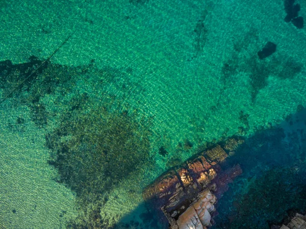 Středozemní moře s letecký pohled na krajinu — Stock fotografie