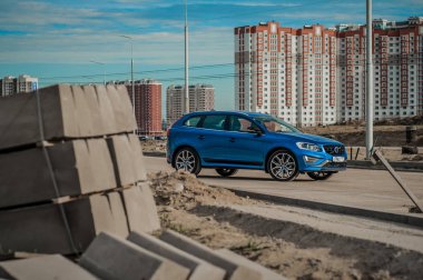 Moskova, Rusya - 20 Mayıs 2017 Volvo Xc60 Polestar, ön görünümü. Yeni Volvo Xc60 Polestar testi. Bu arabada Awd kompakt crossover Suv. T6 motor.