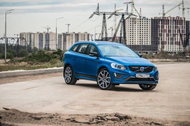 Moskova, Rusya - 20 Mayıs 2017 Volvo Xc60 Polestar, ön görünümü. Yeni Volvo Xc60 Polestar testi. Bu arabada Awd kompakt crossover Suv. T6 motor.