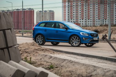 Moskova, Rusya - 20 Mayıs 2017 Volvo Xc60 Polestar, ön görünümü. Yeni Volvo Xc60 Polestar testi. Bu arabada Awd kompakt crossover Suv. T6 motor.