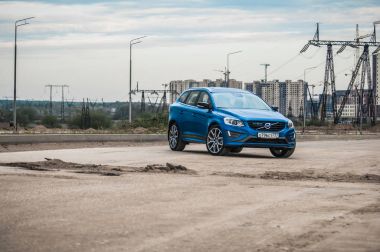 Moskova, Rusya - 20 Mayıs 2017 Volvo Xc60 Polestar, ön görünümü. Yeni Volvo Xc60 Polestar testi. Bu arabada Awd kompakt crossover Suv. T6 motor.