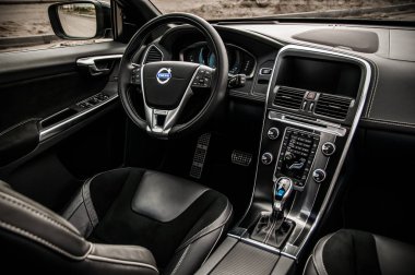 Moskova, Rusya - 20 Mayıs 2017 Volvo Xc60 Polestar, inerior görünümü. Yeni Volvo Xc60 Polestar testi. Bu arabada Awd kompakt crossover Suv. T6 motor.
