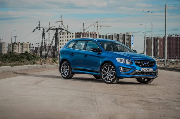 Moskova, Rusya - 20 Mayıs 2017 Volvo Xc60 Polestar, ön görünümü. Yeni Volvo Xc60 Polestar testi. Bu arabada Awd kompakt crossover Suv. T6 motor.