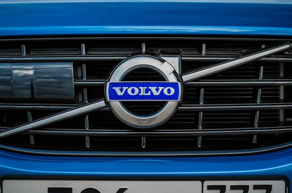 Moskova, Rusya - 20 Mayıs 2017 Volvo Xc60 Polestar, ön görünümü. Yeni Volvo Xc60 Polestar testi. Bu arabada Awd kompakt crossover Suv. T6 motor.