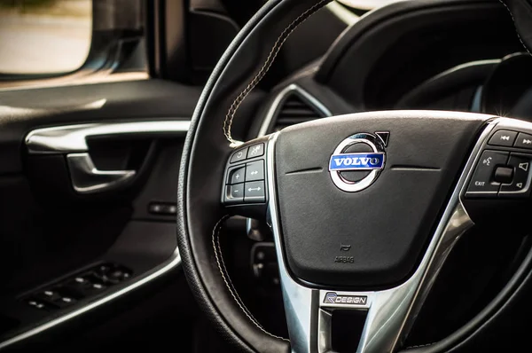 Moskova, Rusya - 20 Mayıs 2017 Volvo Xc60 Polestar, inerior görünümü. Yeni Volvo Xc60 Polestar testi. Bu arabada Awd kompakt crossover Suv. T6 motor.