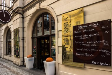 Prag'da yerel mağazalar | Cadde görünümü şaşırtıcı | Prague, Çek Cumhuriyeti, Avrupa'nın sonbahar