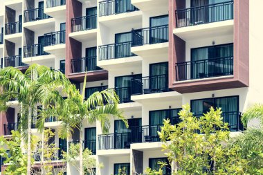 kat mülkiyeti ve Yüzme Havuzu hayat modern şehir şehir halkının