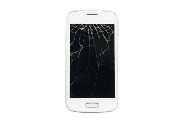 Yalıtılmış bir arka plan üzerinde kırık beyaz smartphone