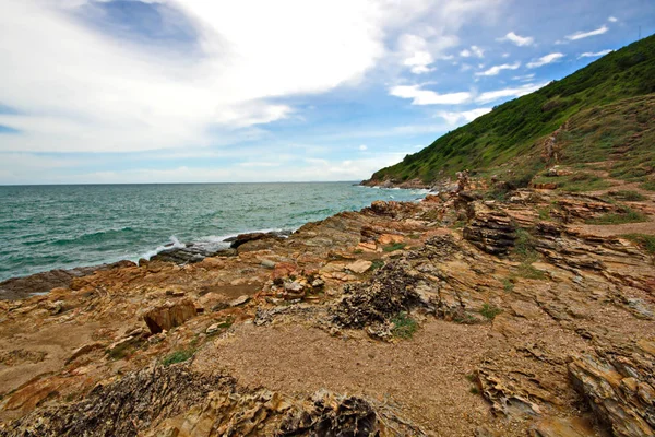 Prachtige zee met blauwe zomer Golf. Zomer zee achtergrond — Stockfoto