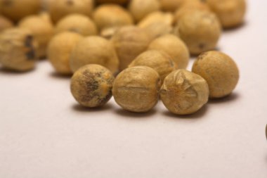 Bir arka plan beyaz biber yakın çekim.